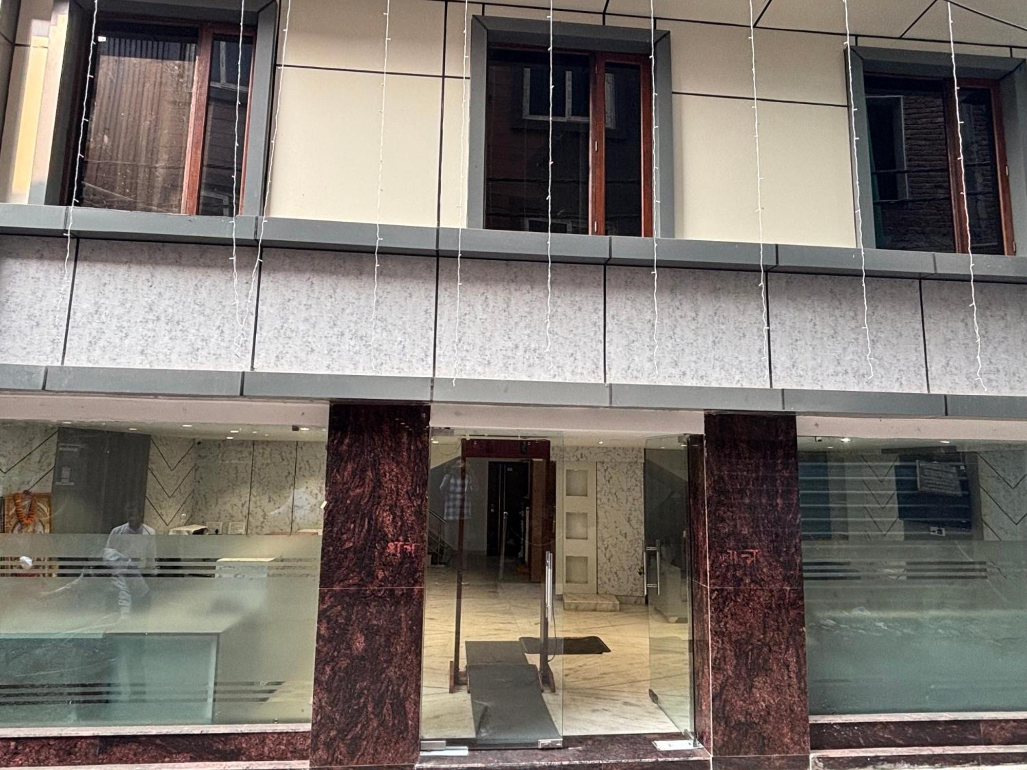 Hotel C G International 2 Minuit Walkable New Delhi Railway Station & Connaught Palace 뉴델리 외부 사진
